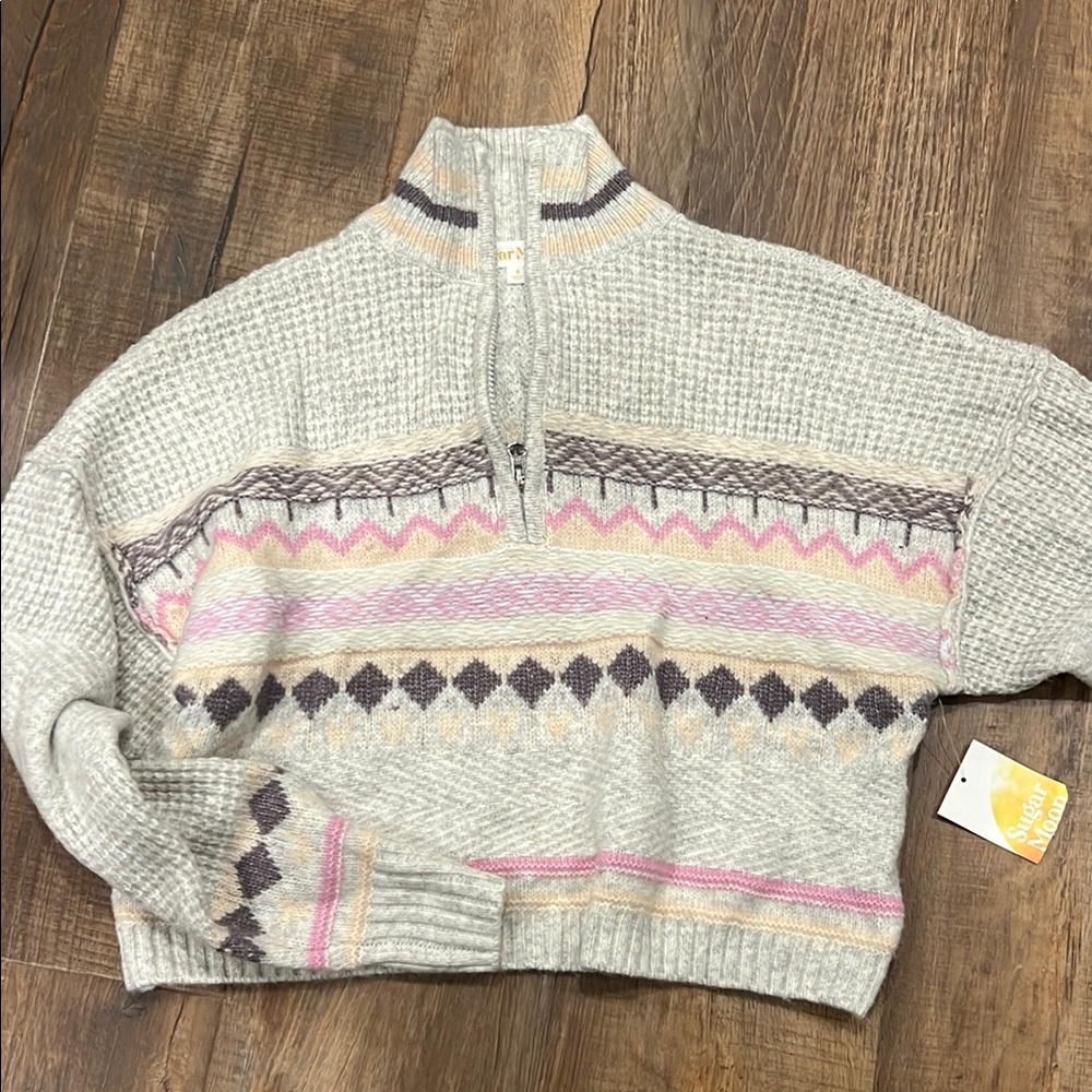 Cozy Gray and Pink Patterned Sweater